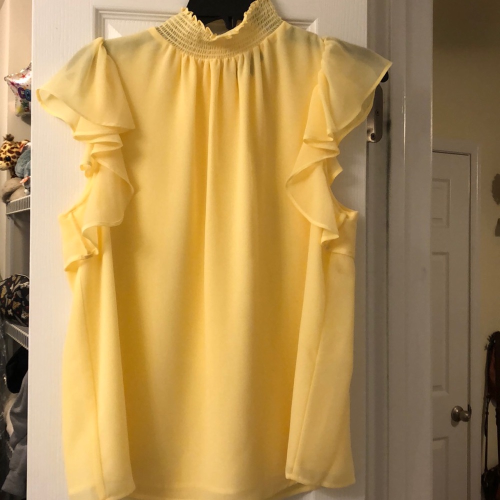YELLOW RUFFLED short sleeve blouse